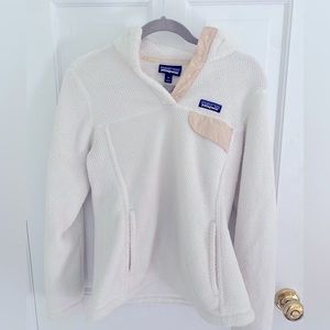 Patagonia White Women's Re-Tool Snap-T Fleece Pullover | Size M